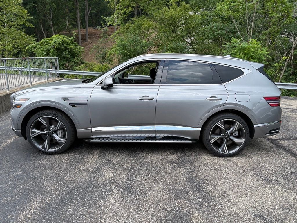 2026 Genesis GV80 — side profile view